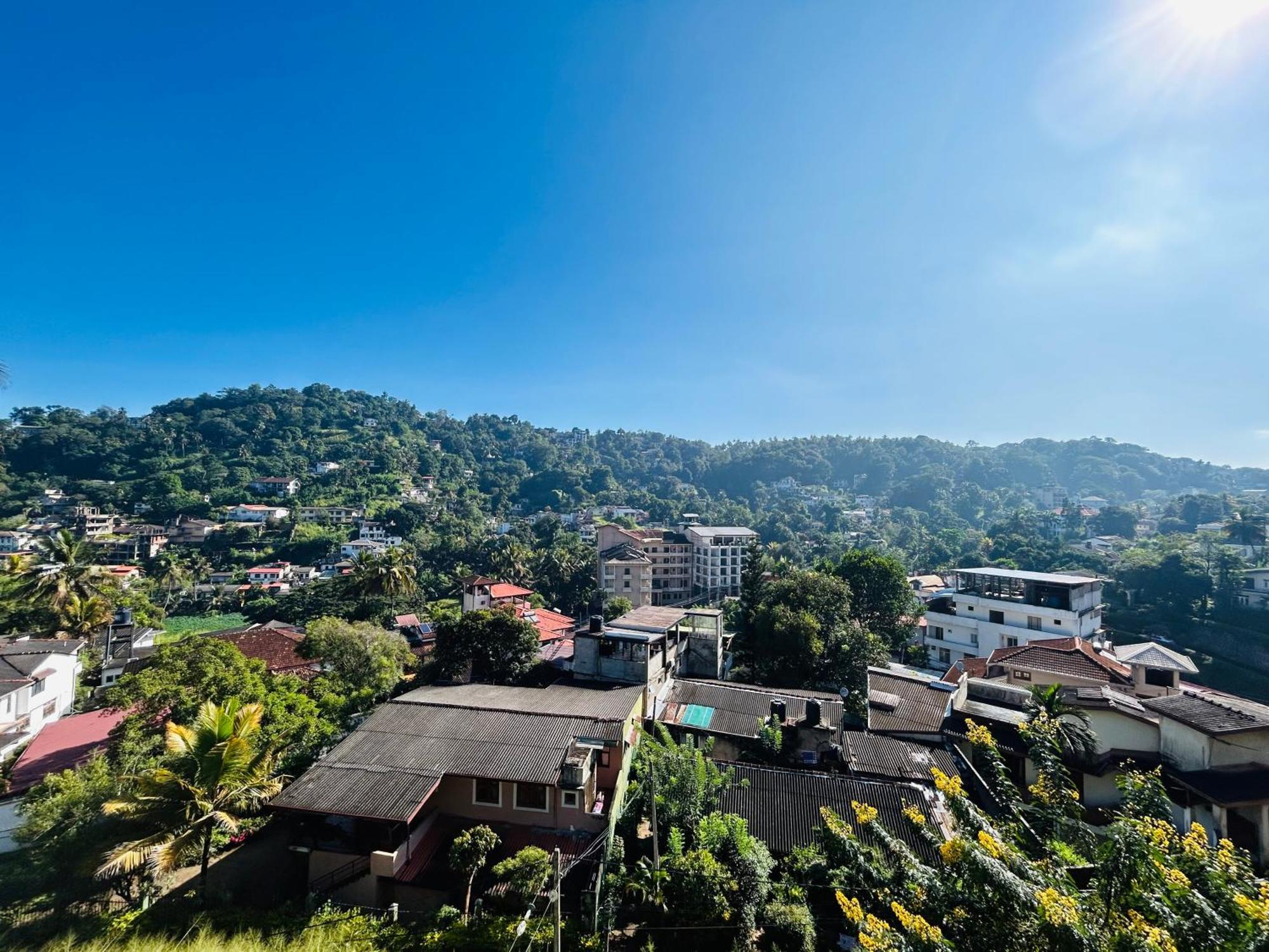 The Terrace Kandy Buitenkant foto